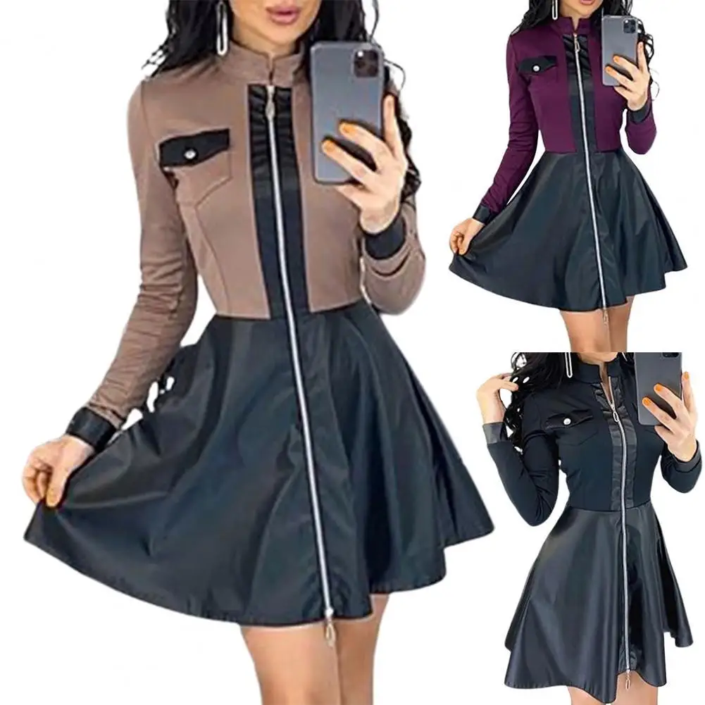 Облегающее платье элегантное удобное женское с высоким воротником и длинным