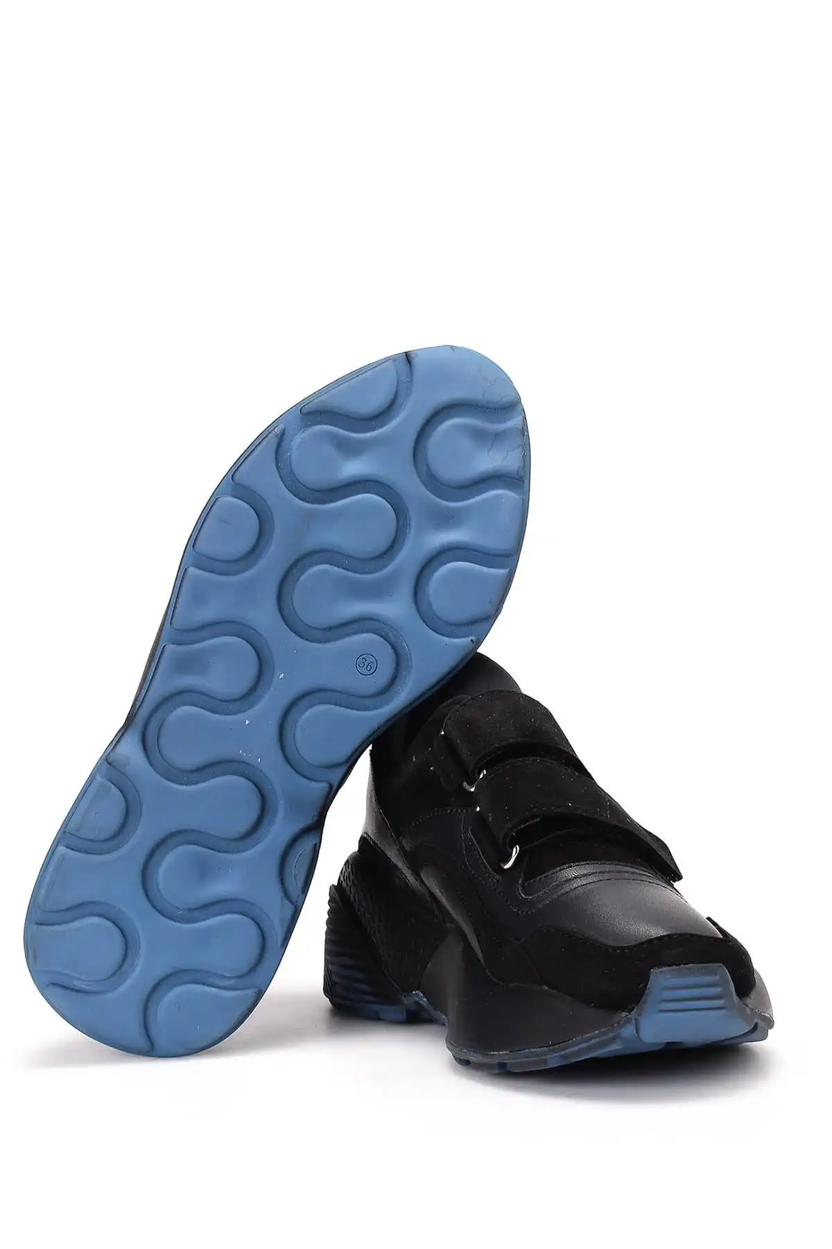 Черные женские кроссовки Derimod | Обувь