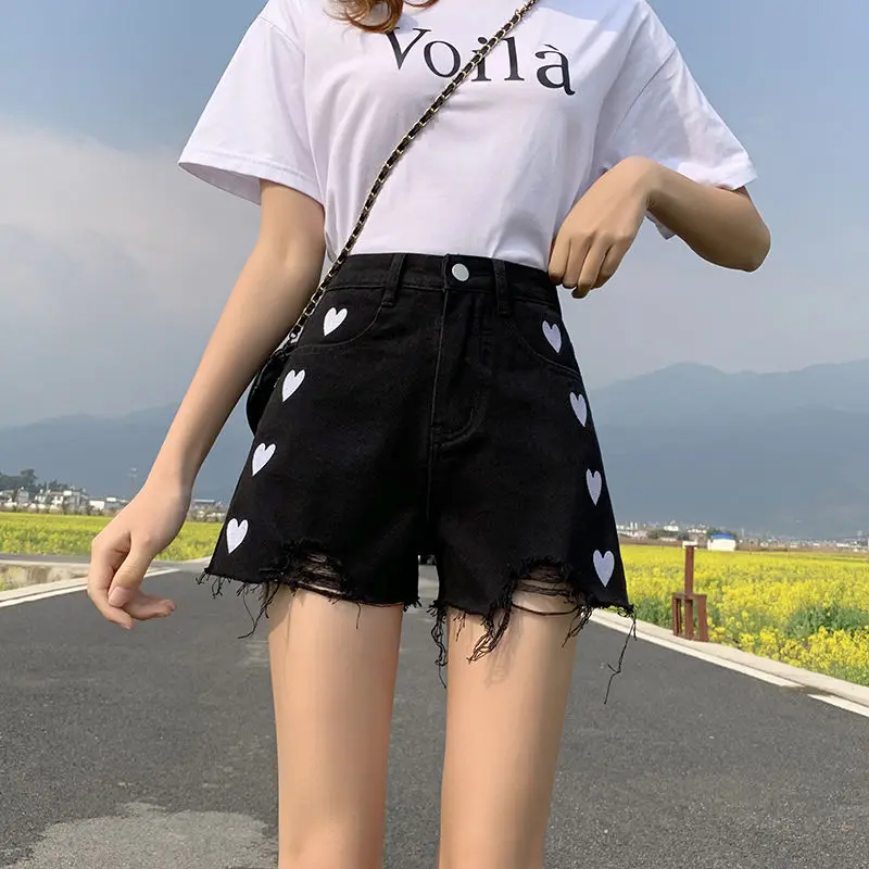 

Love Embroidered Shorts Ripped Jeans Women Summer High Waist Short Jeans Female Demin Pants Streetwear 2021 Sexy Short Jeans New