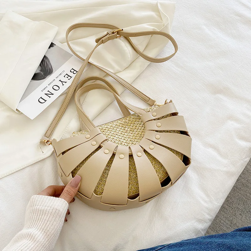 

Women's Bag 2021 New Fashion Straw Portable Women's Summer Hollow Out Shoulder Messenger Bag Ins Portable Straw Bag