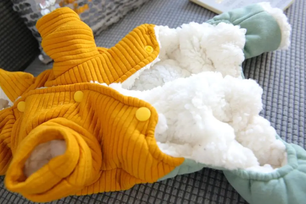 Утолщенная зимняя одежда для собак комбинезон с милым крылом теплый пуховик