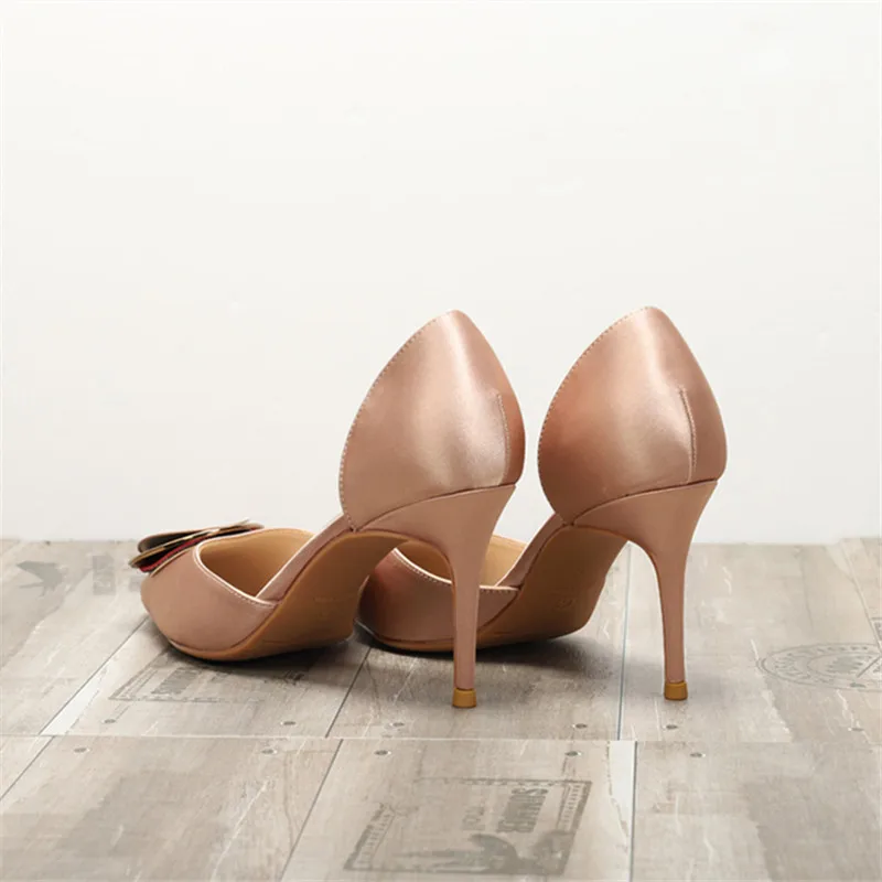 

Women's Shoes