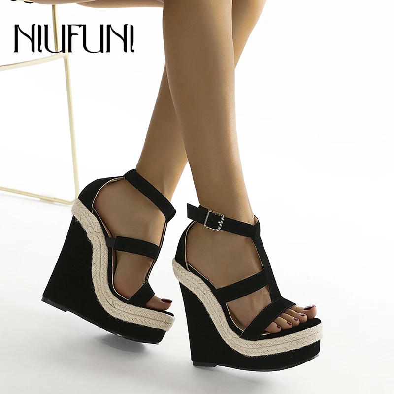 

NIUFUNI Rattan Weave Wedges Sandals Women Gladiator Plus Size 35-42 Platform Peep Toe 16cm High Heels Buckle Roman Ladies Shoes