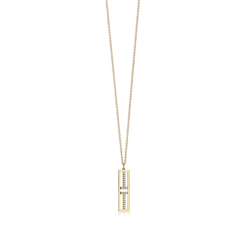 

Noble atmosphere gem-set hollow out vertical necklace