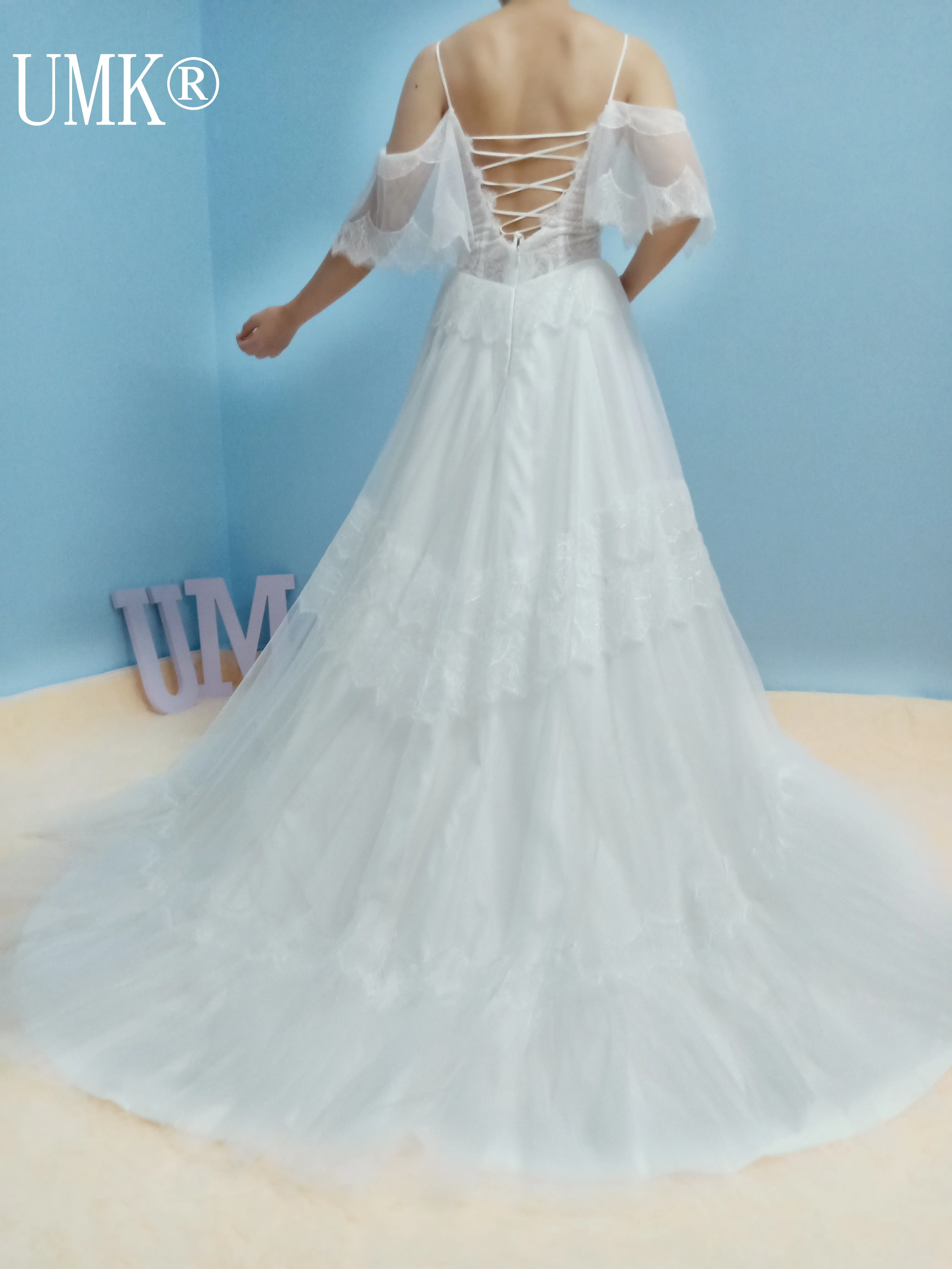 UMK Sexy Backless Lace-up Boho Wedding Dress V Neck Spaghetti straps Ruffles Sleeve A-Line Lace Bridal Gowns | Свадьбы и торжества