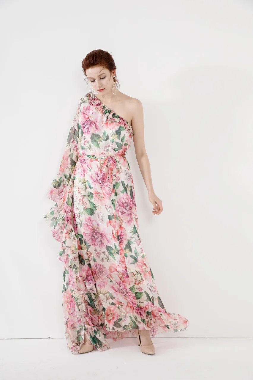 Женское модельное платье макси дизайнерское длинное на одно плечо с цветочным