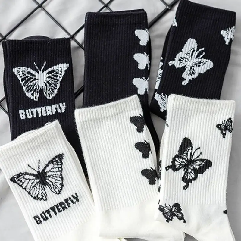 

Women's Socks & Hosiery
