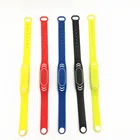 1 шт. 125 кГц EM4100 Tk4100 карта контроля доступа брелок RFID браслет считывание только флэш-Наклейка брелок с кольцом Бесконтактный чип