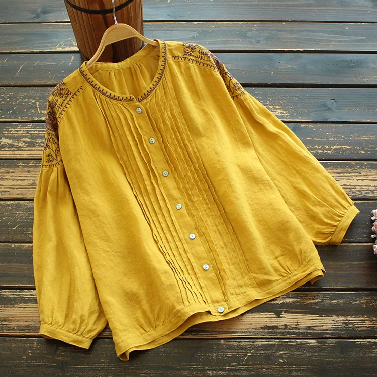 

8811 New Spring Women Tops Literary Retro Nine-quarter Sleeve Stand Collar Loose Embroidery Cotton linen Shirt