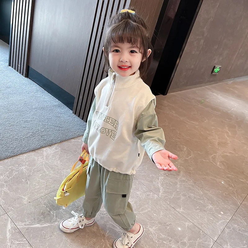 

Girls' suit 2021 spring baby 2-piece set children's outing clothes fashion