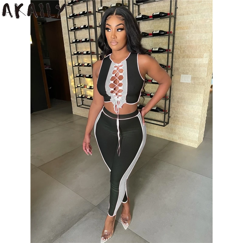 

Akaily уличная одежда с вырезами в стиле пэчворк комплект из 2 предметов для женщин подходящий комплект Женский облегающий короткий топ с вста...