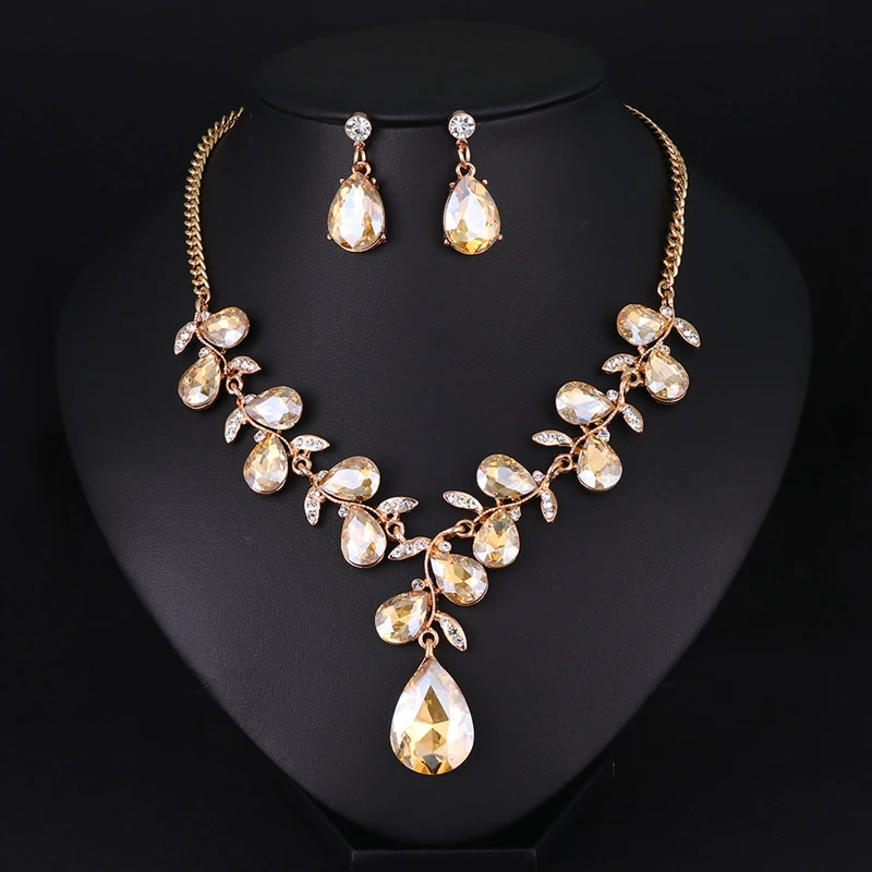 

Wedding Jewelry Sets for Charming Women Dresses Dating Accessories Glass Crystal Necklace Earrings Sets As Shown