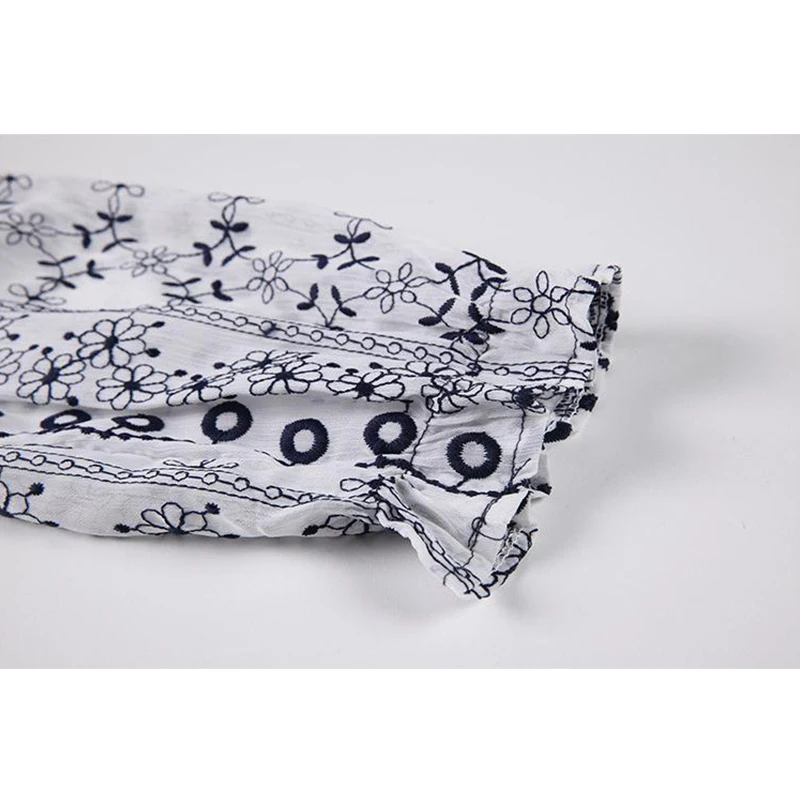 

Retro Chic Print Blouses And Shirts For Ladies Bohemian Lantern Long Sleeve 2021 Spring Chiffon Blusas Ruffle Spliced Beach Tops