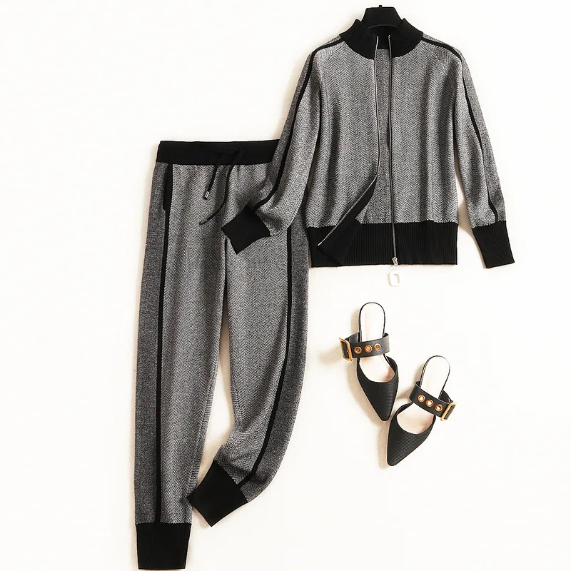 Женский трикотажный спортивный костюм кардиган на молнии и штаны модный