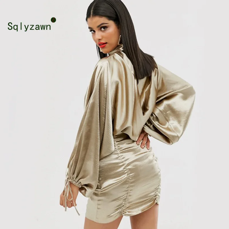 Женские туфли с высоким плотно облегающим шею воротником длинными пушистыми