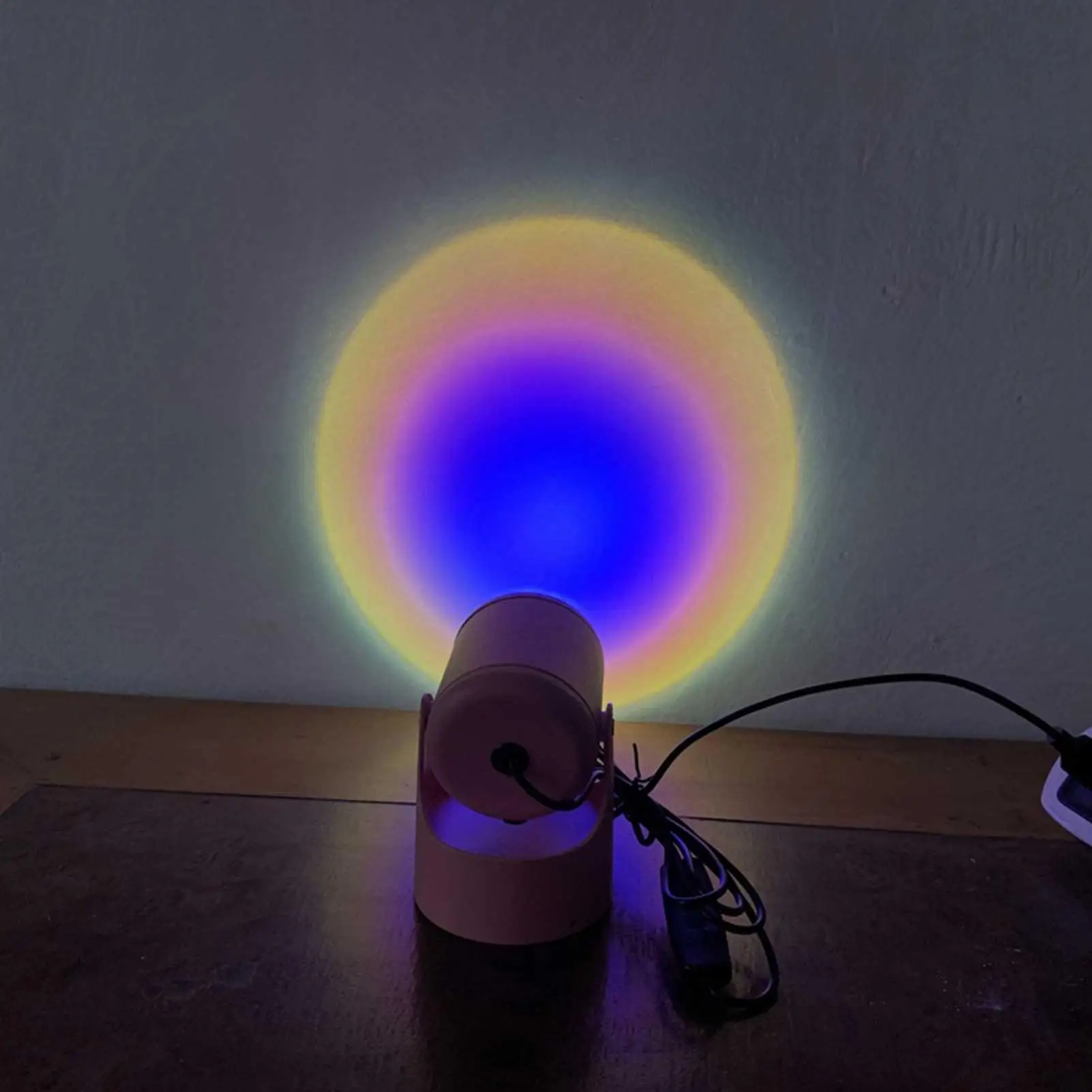 

Sunset Projection Lamp With 180 Rotatable Usb Charging LED Light Modern Floor Stand Night Light Photography Photo Wall Lights