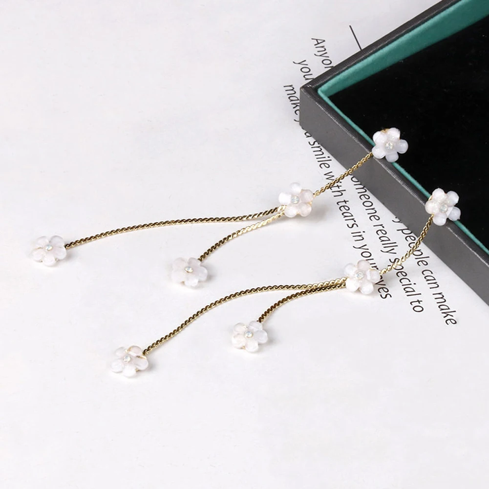 

Long Flower Earrings 2021 New Tassels Eardrop Asymmetric Delicate Small Flower Earrings Female Ear Jewelry Fashion Stud Earrings
