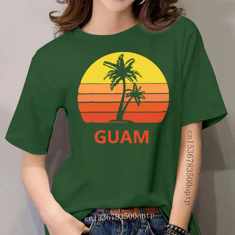 

Guam Sunset Vintage women's Big and Tall Short-Sleeve Crewneck T Shirt