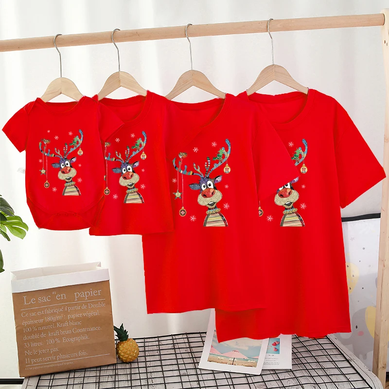 

Family Matching T Shirt Christmas Mommy and Son Look Fashion Deer Mama Boys Clothes Fashion T Shirt Baby Rompers Kids Outfits