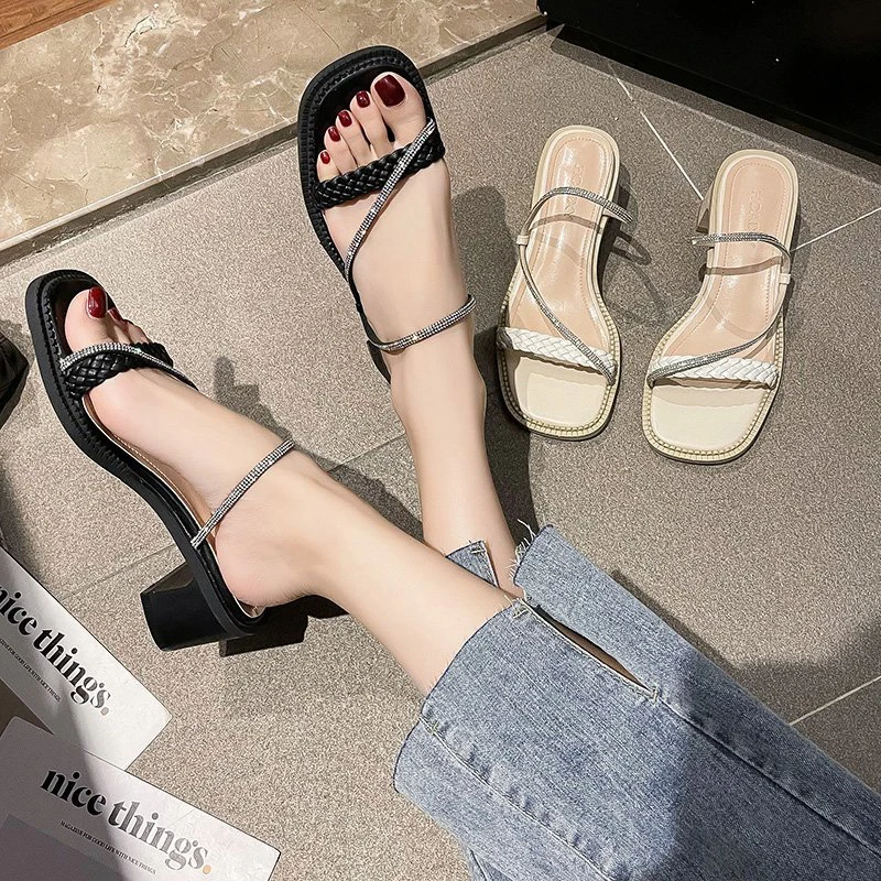 

Shoes Ladies' Slippers Med Luxury Slides Square heel Women Heels Jelly Flip Flops Pantofle Female Tap Designer Block High Glitte