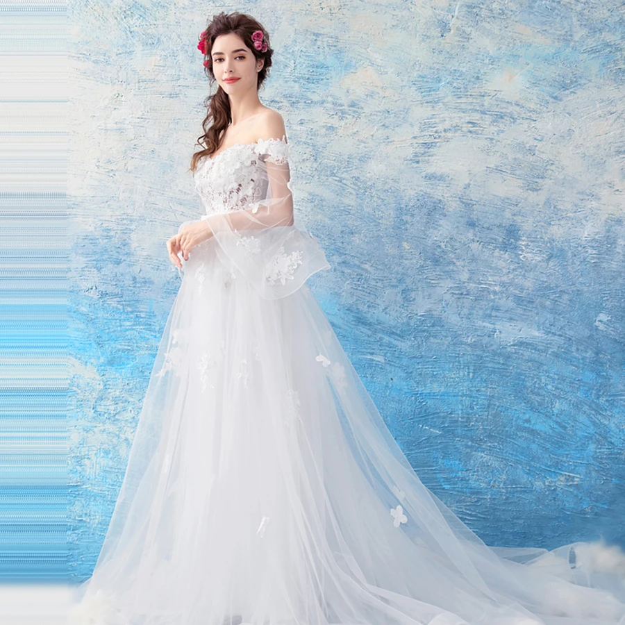 Женское длинное вечернее платье роскошное бальное с расширяющимся книзу рукавом