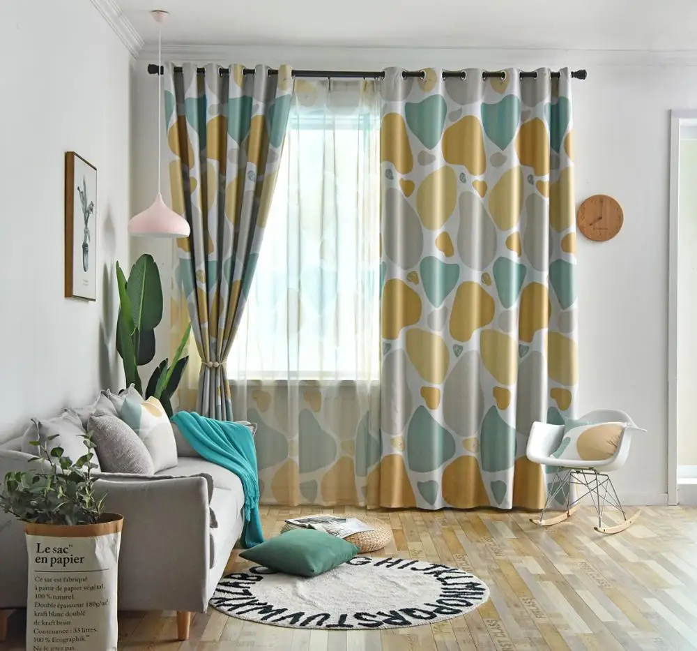 Плотные затемненные занавески с принтом тканевые для детской спальни гостиной