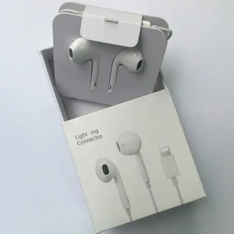 earphones-apple-iphone 