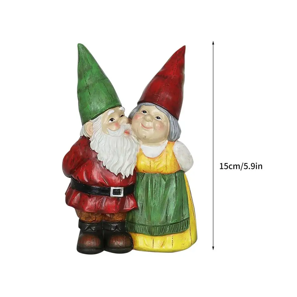

Garden Gnome Couple Statue Hand-painted Gnome Couple Statue Of Meditation Gnome Resin Statues Courtyard Tree Decoration