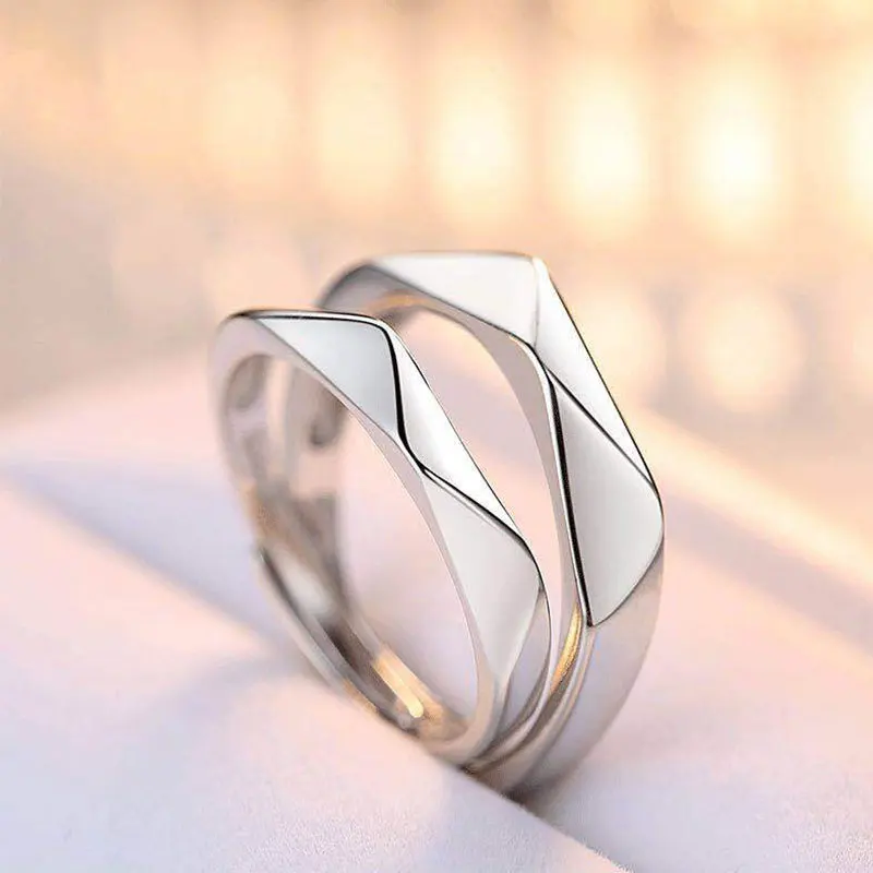 Парное кольцо с ромбовидным сечением для мужчин и женщин Открытое белое золото