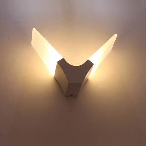 

Приглушаемые настенные Светодиодные Бра 6 Вт, V-образный акриловый светильник для спальни, коридора