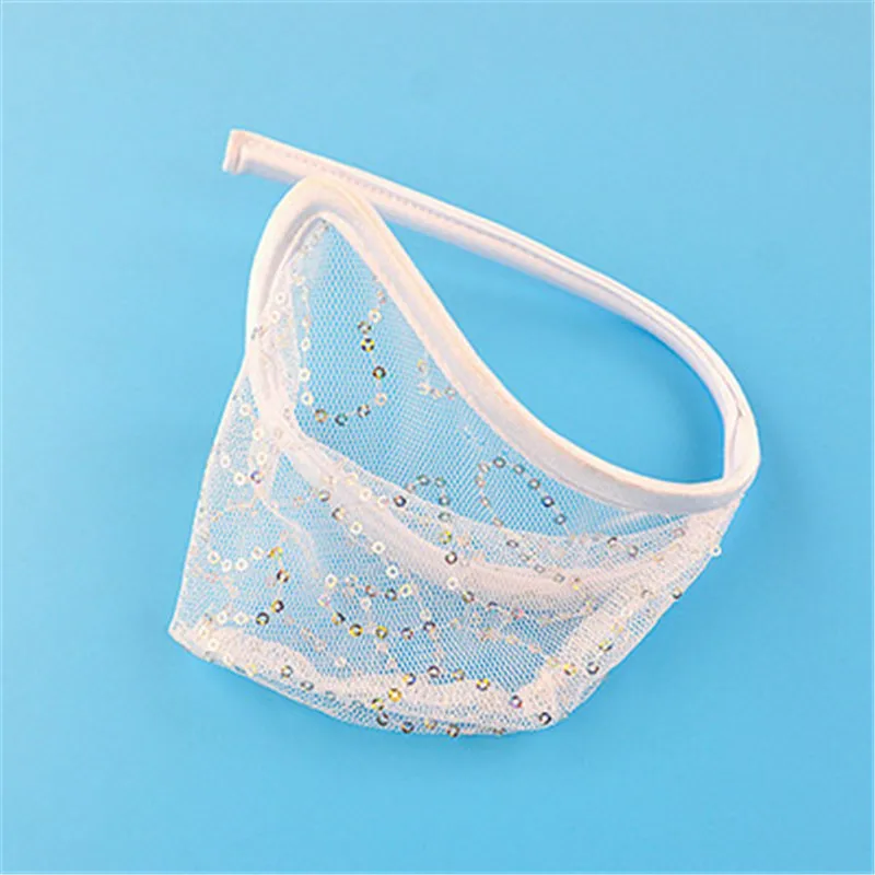 Мужское нижнее белье с выпуклым карманом и кружевным цветком прозрачное