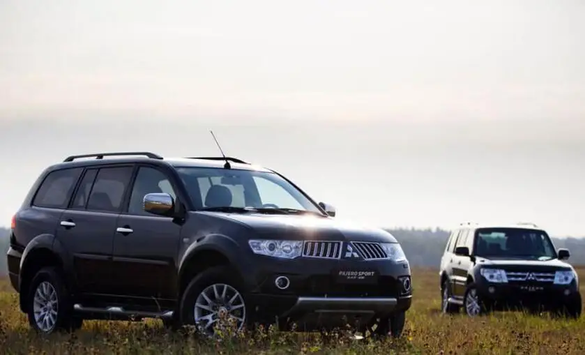 Задний багажник автомобиля защитный лист для багажника Крышка для Mitsubishi Pajero Sport 2012.2013.(черный, бежевый