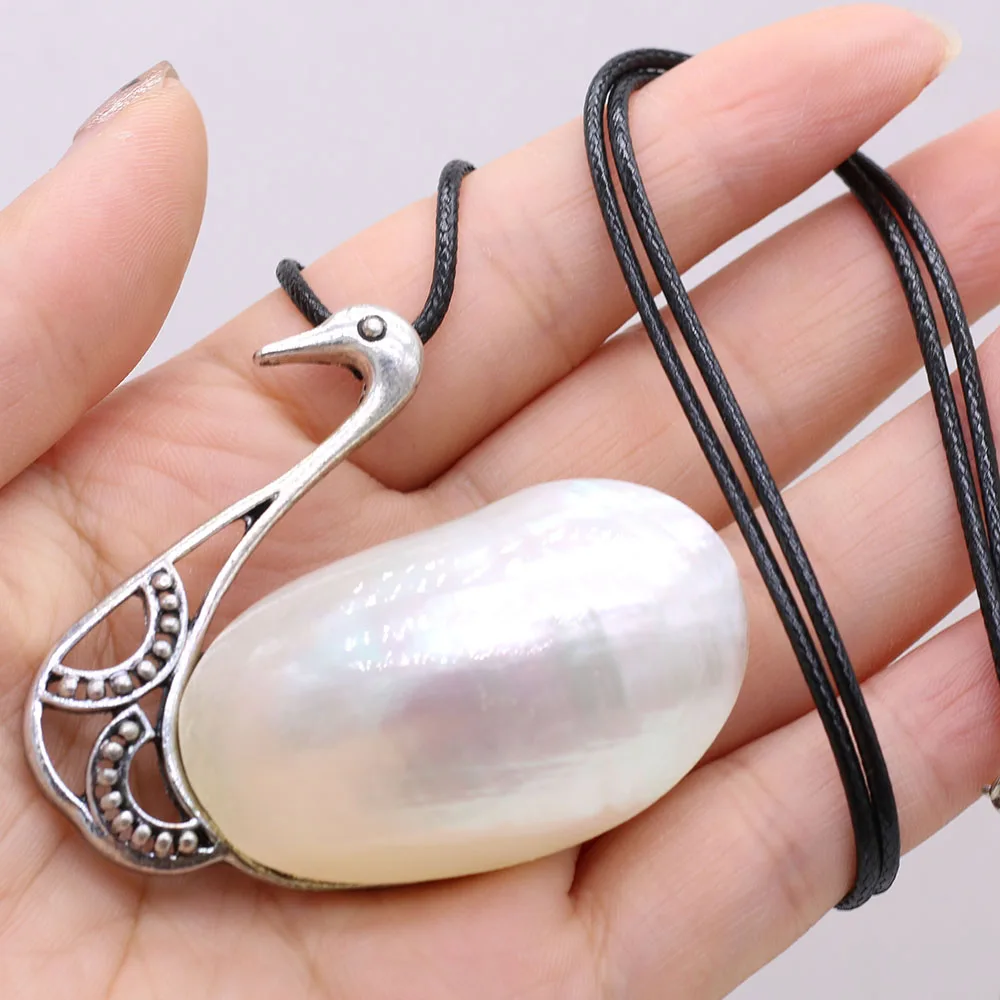 

Natural Shell Pearl Necklace Pendant Swan Brooch for DIY Jewelry Making Necklace Bracelet Home Decoration Gift