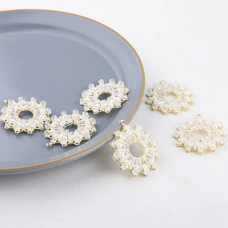 

4pcs Fairy Style Crystal Beads Drop Earrings For Women Fashion Beads Pendant Woven Hollow Flowers Round Diy Earring Material