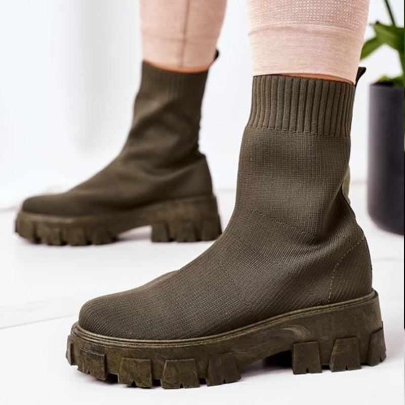 

2021 Ladies Boots Knitted Solid Color Mesh Breathable Soft Ladies Socks Shoes Round Toe Plus Size Comfortable Sport Boots Mujer