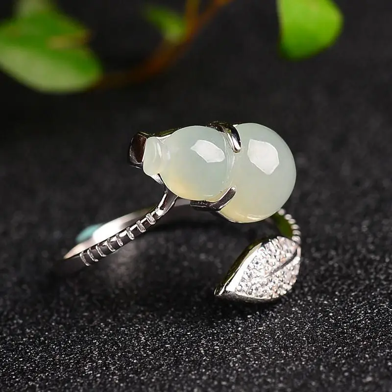 

SNew silver inlaid natural white Chalcedony gourd advanced opening adjustable women's ring holiday anniversary gift