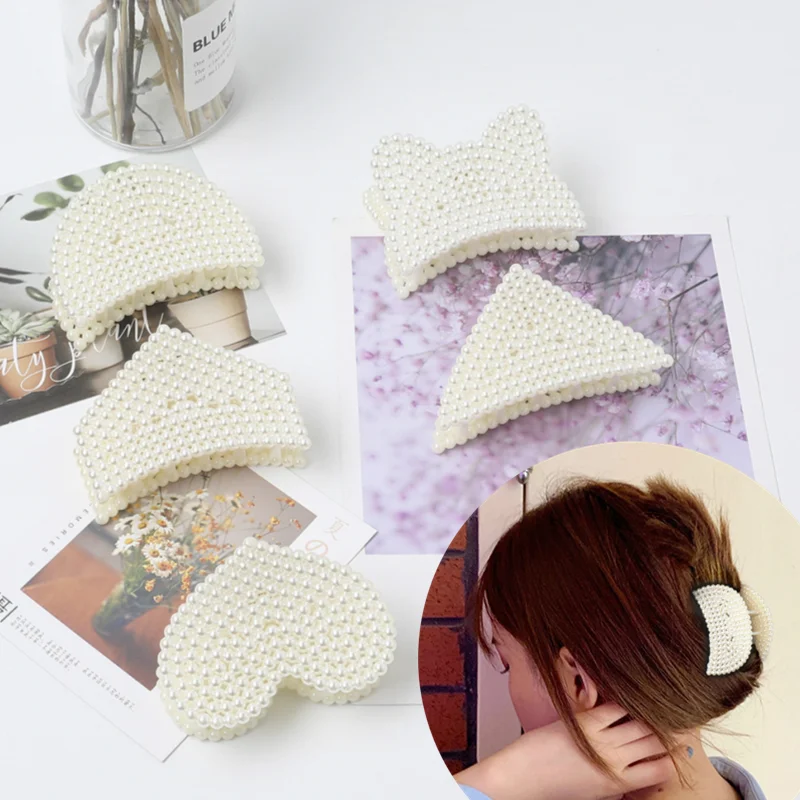 

Pearl Hair Claw Korea Fashion Hair Clips Simple Plastic Elegant Back The Head Ponytail Styling Hair Grips Hair Accessories