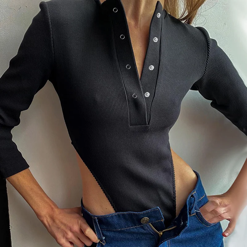 

Женское трикотажное боди с длинным рукавом и круглым вырезом