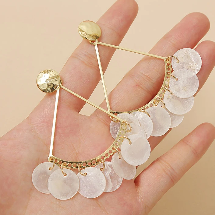 

Bohemia Geometric Fan-shaped Natural Shell Earrings for Women Vintage Tassel Gold Color Big Hoop Earrings Vintage Kores Ear Ring