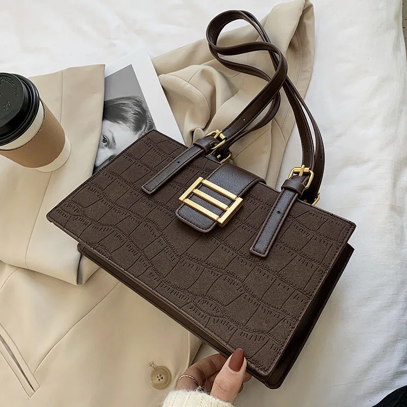 

The new high-end underarm bag for women in autumn and winter 2020 web celebrity stylish one-shoulder instagram bag with versatil