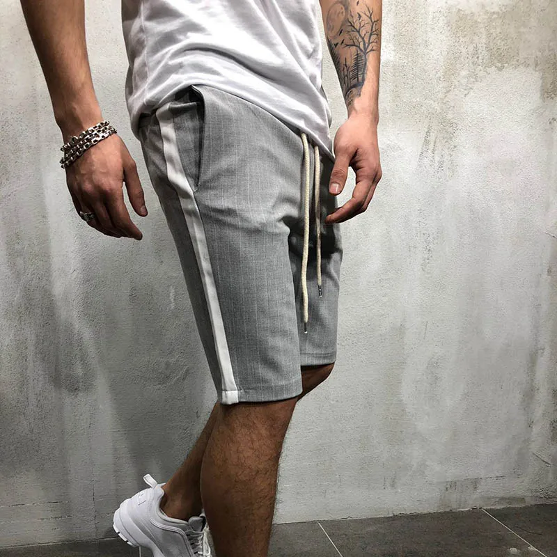 Мужские спортивные шорты FIF66 облегающие дышащие в полоску со средней талией для