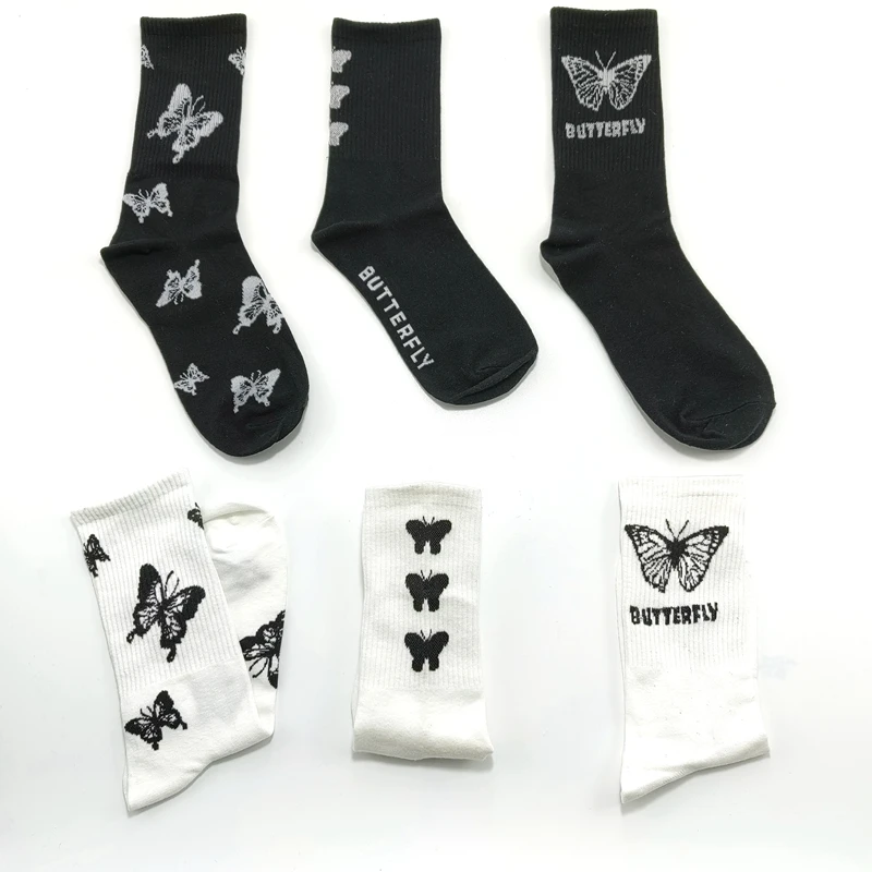 

Cartoon Socks Cute Bow Print White Black Calcetines Funny Fall Harajuku Butterfly Women Skarpetki Damskie Chaussette Femme Woman