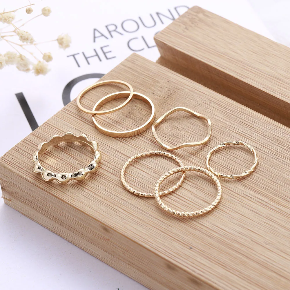 

Simplicity Rings Set Original Design Gold Round Hollow Geometric Ring for Women Fashion Twist Ring Joint Female Jewelry Punk