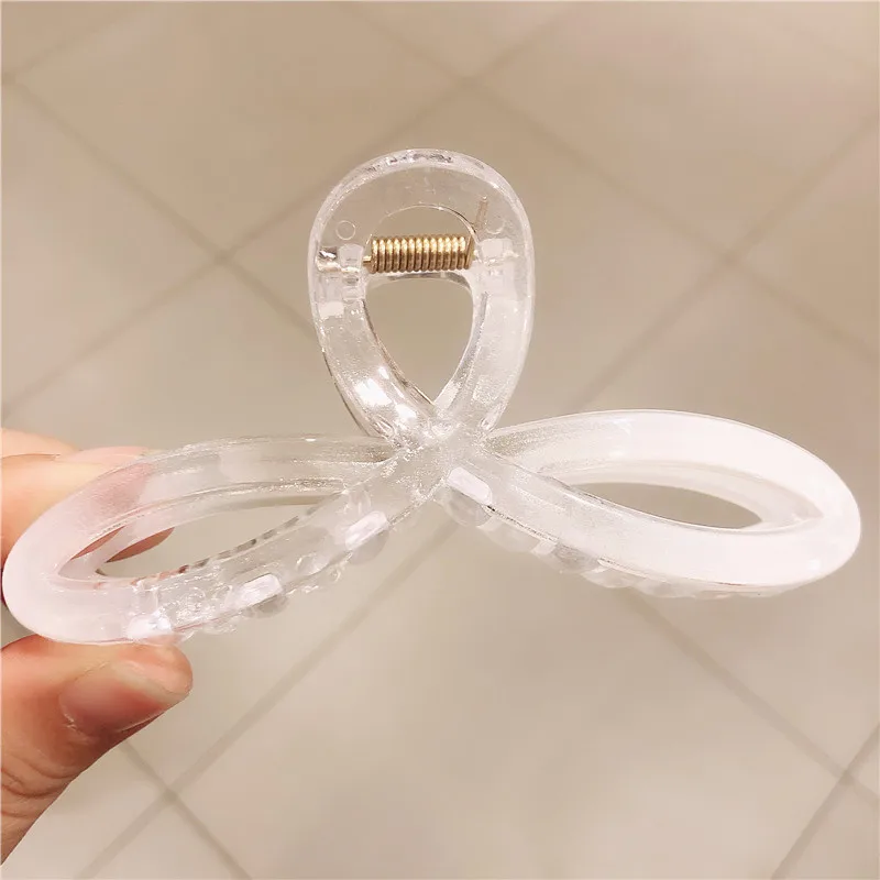 

Korean Style Fashion Women Girls Elegant Clear Hair Claws Clips Headwear Hairpins Barrette Transparent Women Hair Accessories