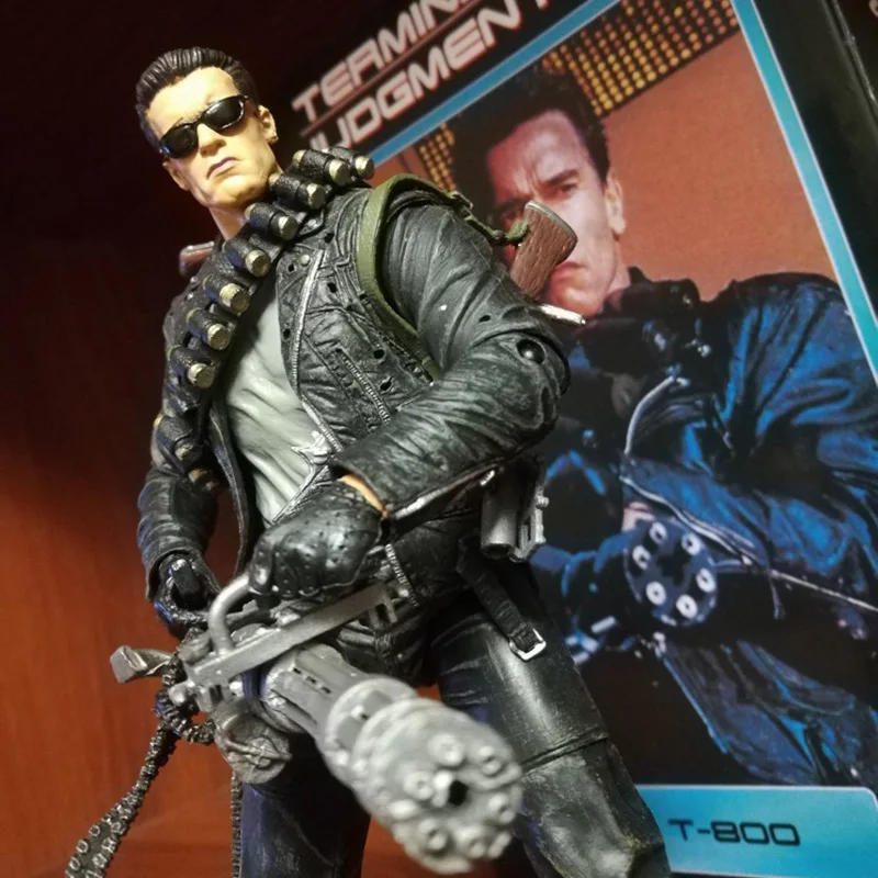 Фигурка NECA Terminator T-800 фигурка Коннора Арнольда Шварценеггера модель Dark Fate Сара