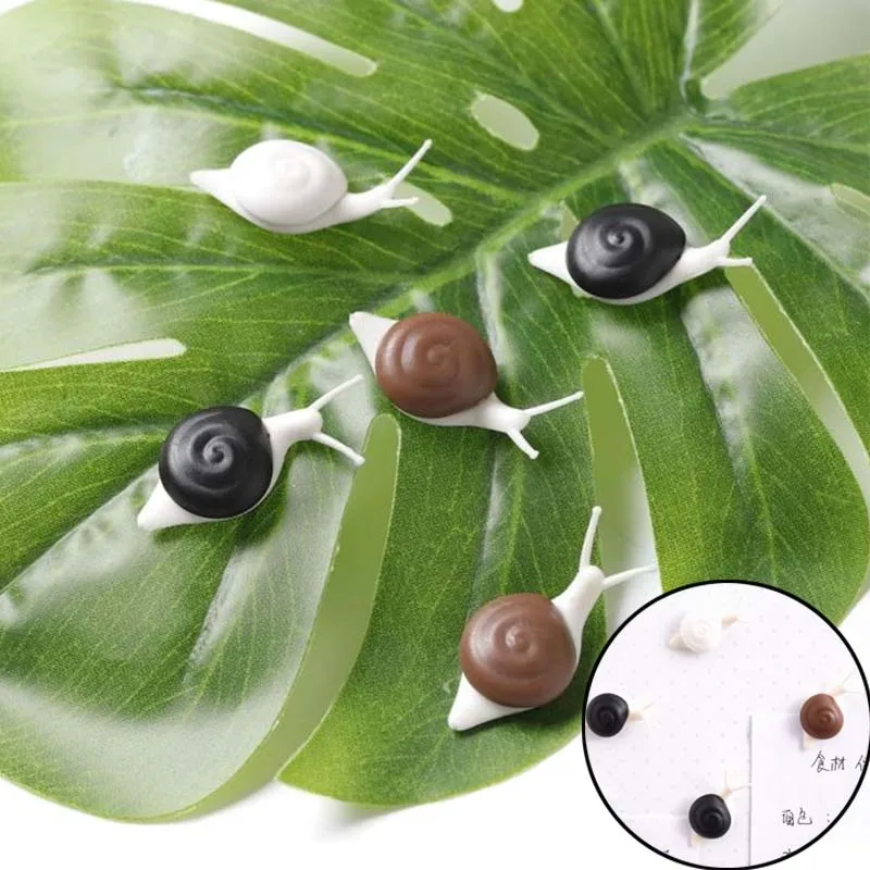 

5pcs Fridge Magnet Decor Sticker Refrigerator Magnets Cartoon snail Children's Magnets Home Decoration Message Board Magnet