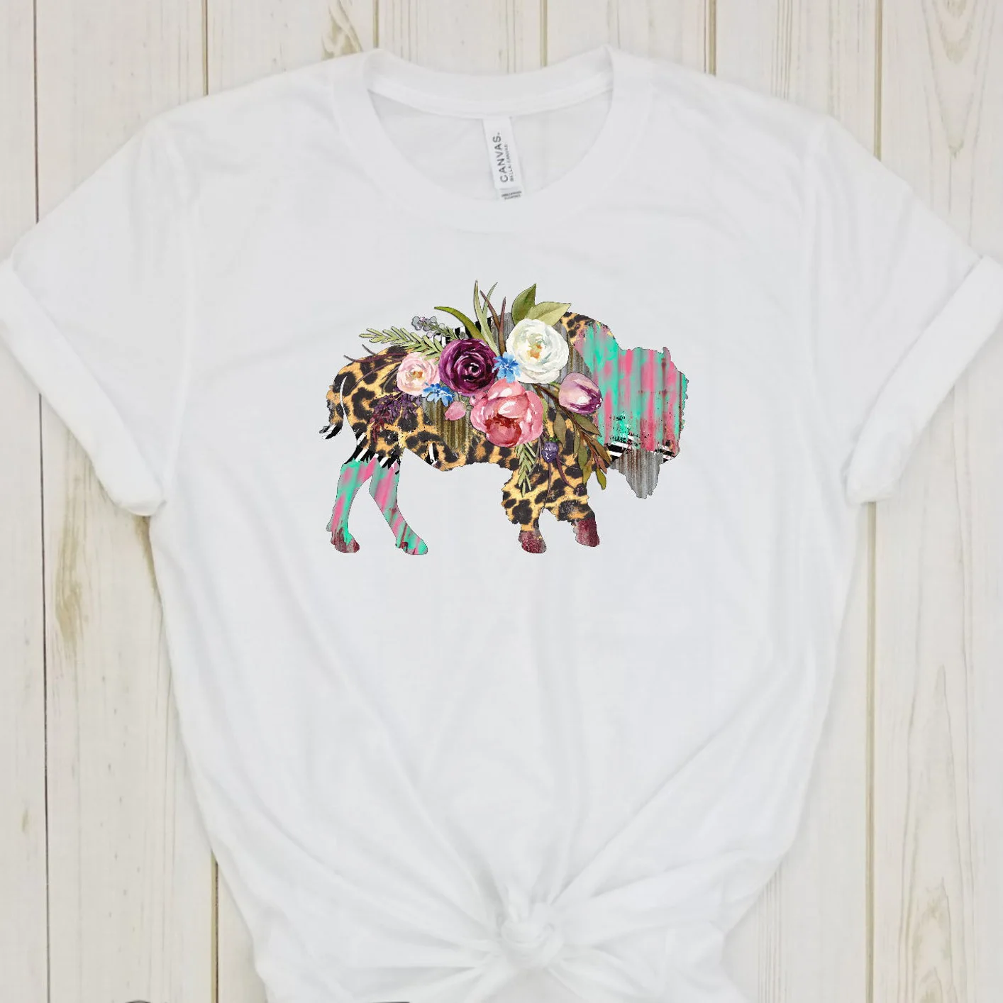 Женская футболка с принтом буйвола круглым вырезом и коротким рукавом - купить по