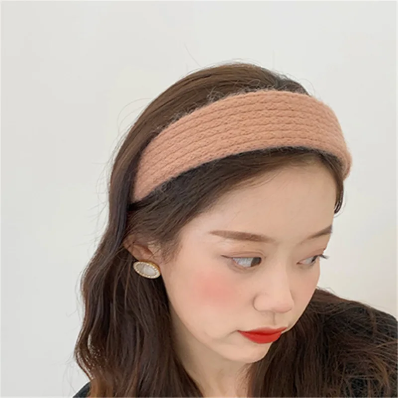 

Gentle Retro Woolen Girl Hair Band Imitation Mohair Knitted Wide-brim Hairpin for Ladies Simple Pressed Hair Accessories