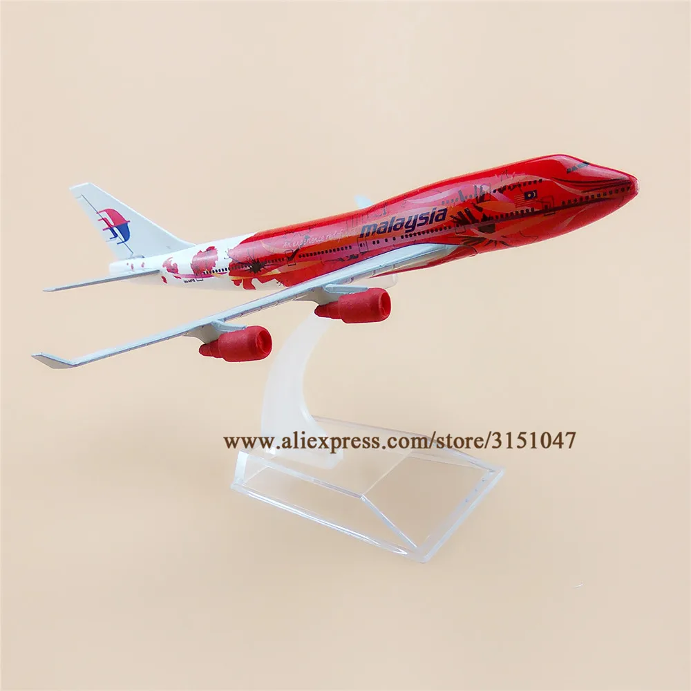 

Alloy Metal Air Malaysia B747 Red Flower Airlines Airplane Model Malaysia Boeing 747 Plane Model Aircraft Kids Gifts 16cm