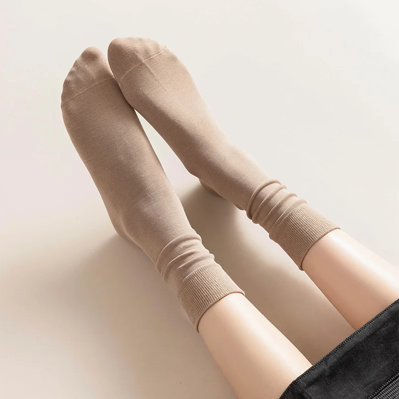 

Women Socks 2021 New Autumn Winter High Quality 95% Cotton Solid Color Casual Crew Socks Women Breathable Casual Long Socks